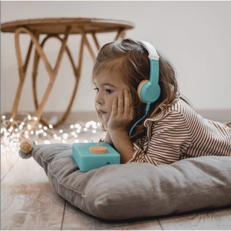 Lunii My Fabulous Storyteller Review: An interactive story speaker