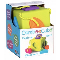 Oombee Cube - Fat Brain Toy - An educative colored cube with varied and soft textures.
