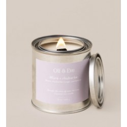 Blackberry and Rhubarb Soya Candle 8oz - Oli & Eve